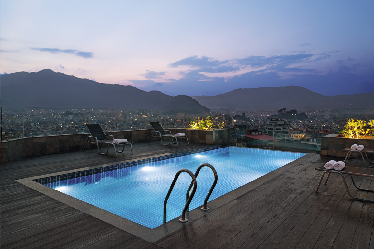 Image of Ramada Hotel rooftop pool 1