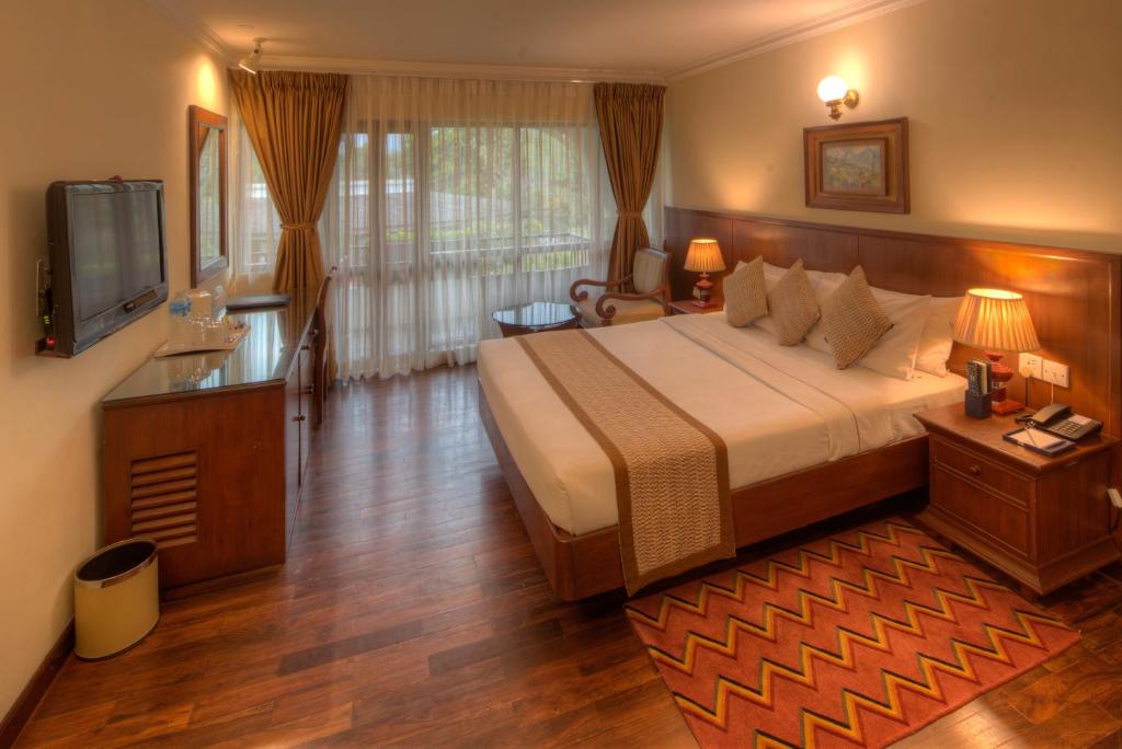 Image of Fishtail lodge 12