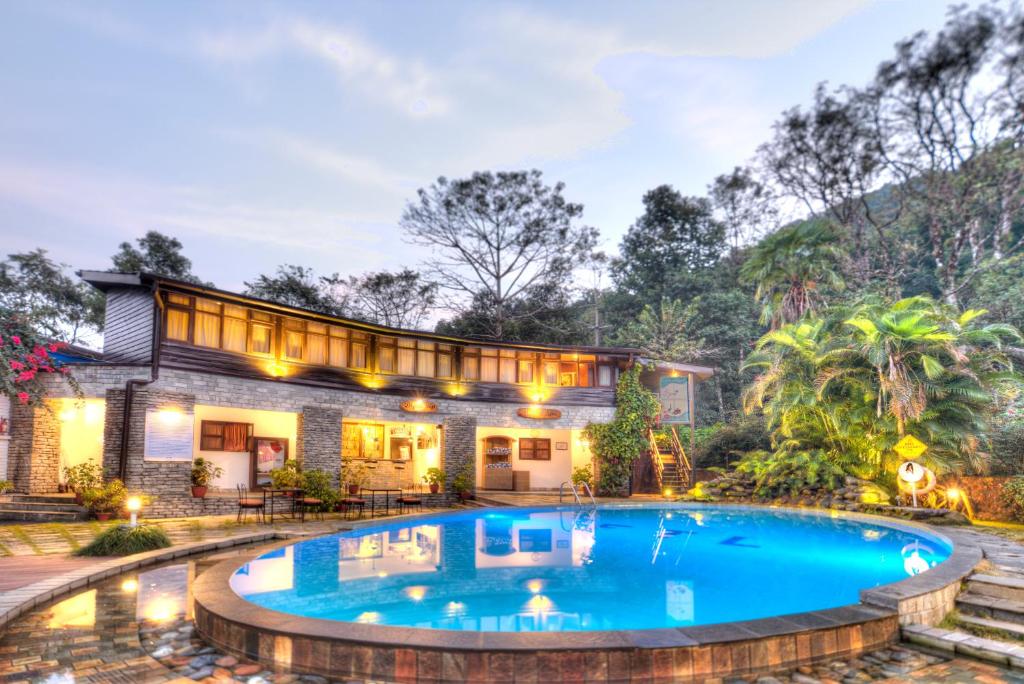 Image of Fishtail Lodge 3