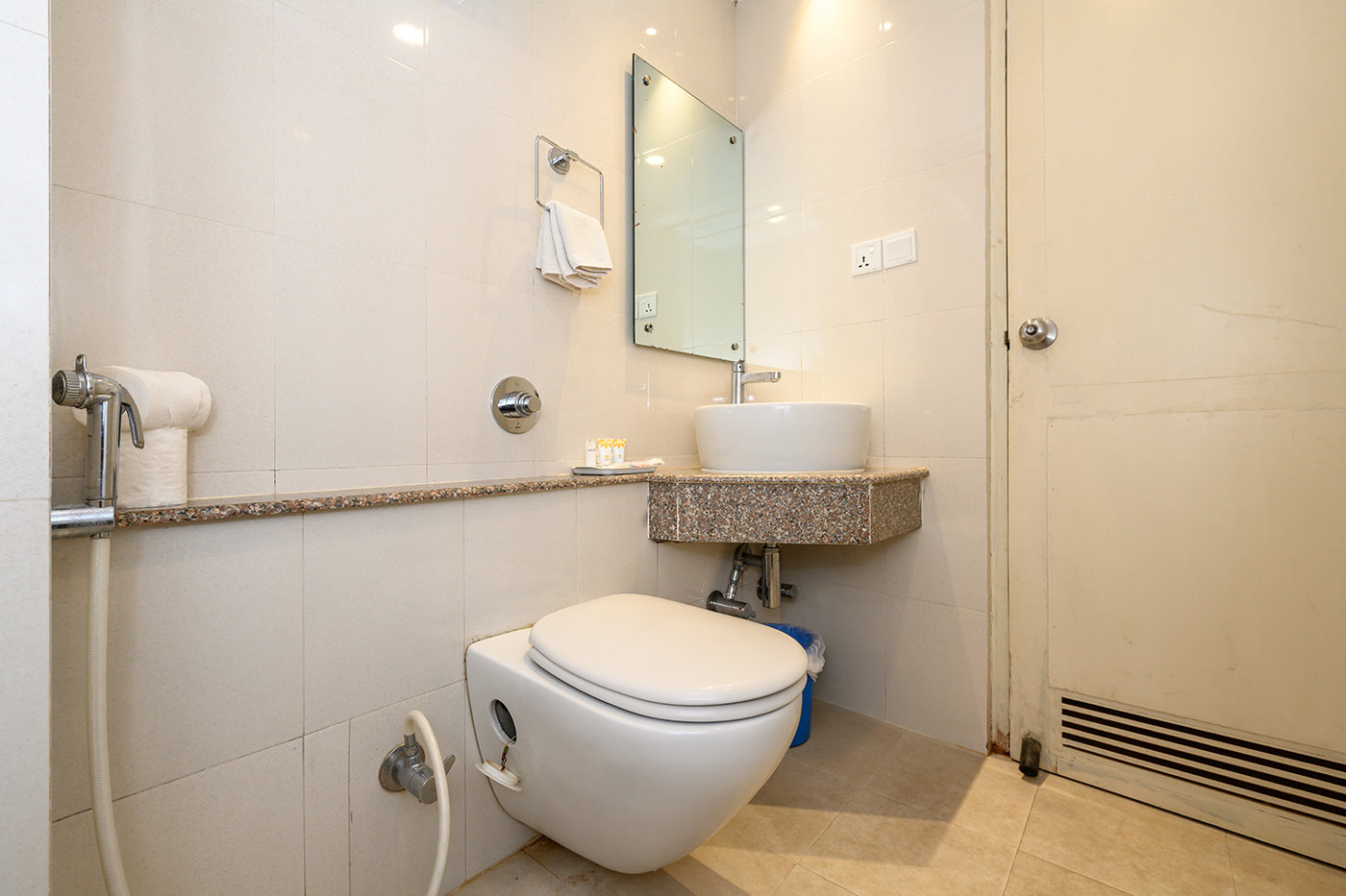 Image of Marshyangdi Hotel Bathroom