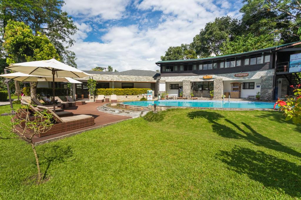 Image of Fishtail lodge 20